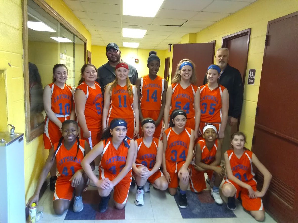 Girls Modified Basketball Team 2018-2019
