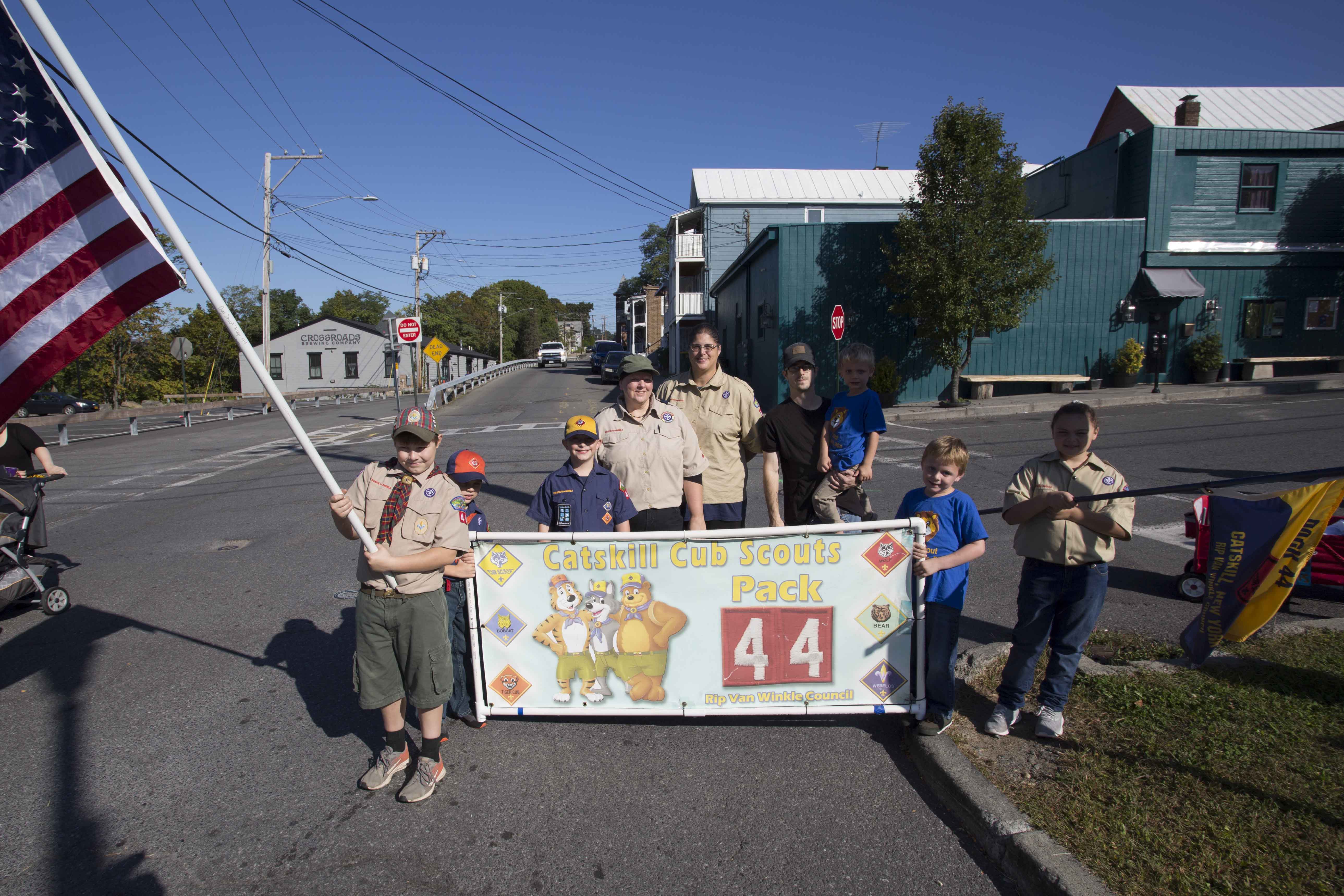 boy scouts with banner