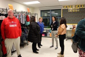 guests check out Cats Care Room.