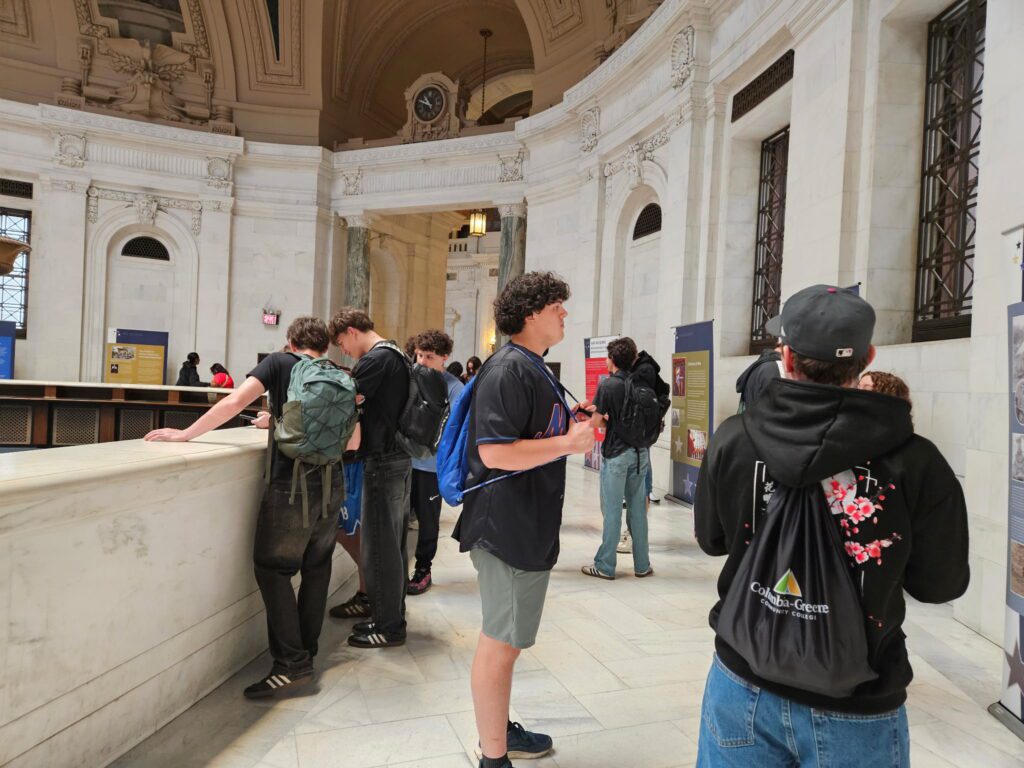 Students-Inside-Hamiltons-Custom-House-and-Museum-of-the-Native-American.